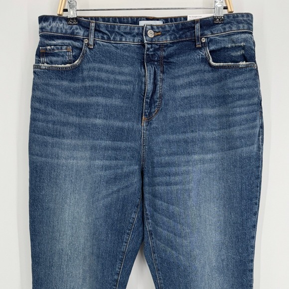 LOFT Curvy Straight Crop Jeans Size 14 Blue High Rise Casual Everyday Classic - Picture 3 of 12